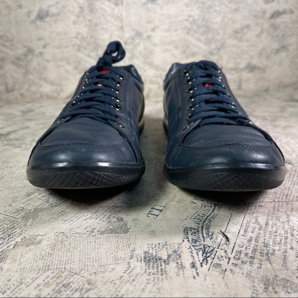 PRADA Navy Blue Calfskin Leather Low Top Sneakers Size 8 Made in Italy - Picture 3 of 13